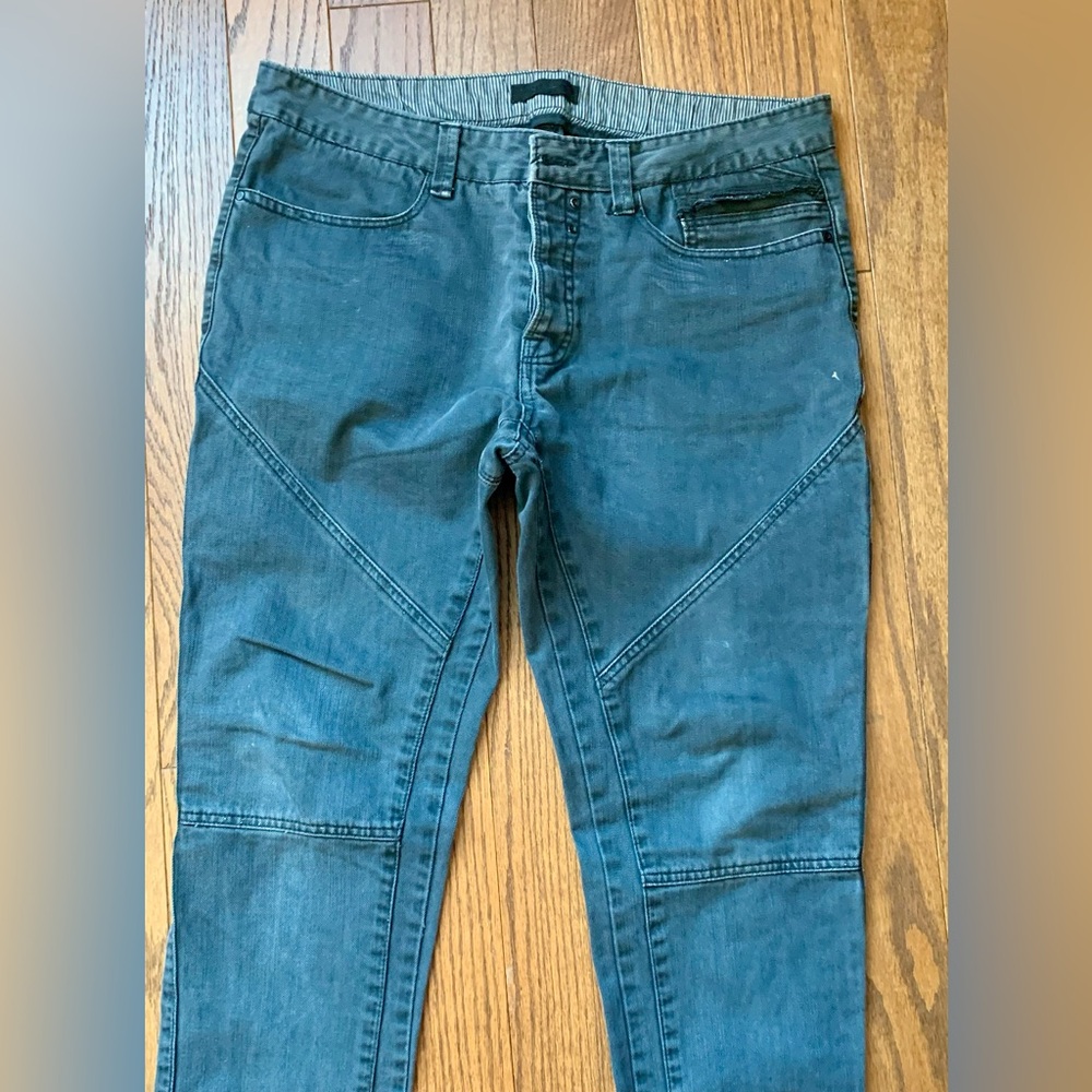 Vintage Rogue Jeans size 34”